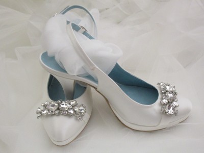 ABITO SPOSA AMPIO