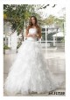 SPOSI-CONFEZIONI CAROTTI JESI-SPOSA e SPOSO, Corso Matteotti, 46 a Jesi, in Provincia di Ancona, nelle Marche, vestiti uomo e donna eleganti da cerimonia, taglie comode e slim, abbigliamento taglie forti, calibrate e conformate, moda giovane.    
