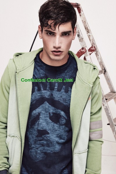 CONFEZIONI CAROTTI JESI “ Locale Storico Marche”-Abbigliamento uomo/donna,  classico e contemporaneo, elegante ed informale- abiti da sposa, sposo e  cerimonia-taglie forti calibrate e conformate-moda curvy e slim –accessori- vendita  online abbigliamento. -